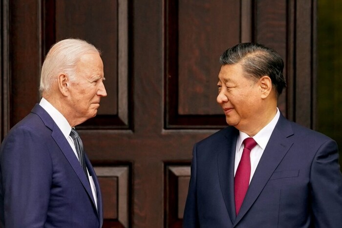 Перемовини Байдена та Сі Цзіньпіня: політолог назвав несподівану тему зустрічі