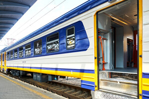«Укрзализныця» представила новый график движения поездов на 2024 год