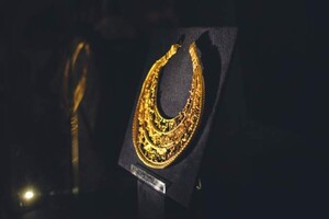 Нова допомога від Німеччини та повернення «Скіфського золота» в Україну. Головне за 22 листопада