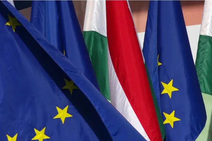 Єврокомісія схвалила виділення Угорщині 900 млн євро з фондів ЄС