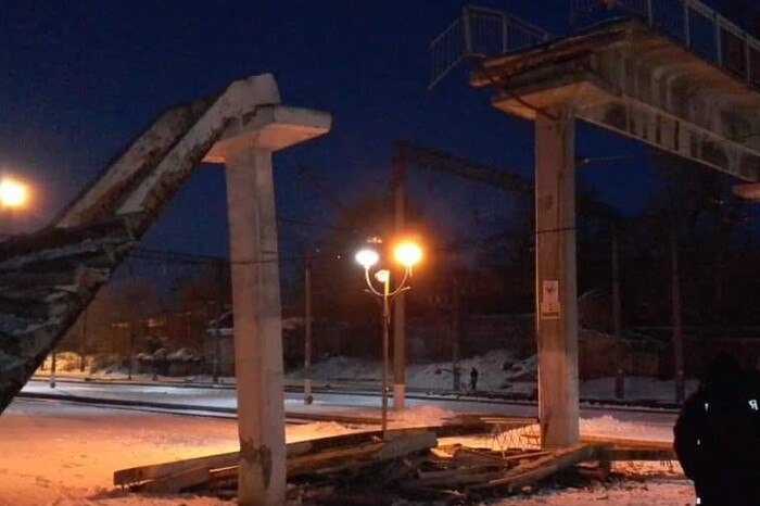 У Кропивницькому на вокзалі обвалилися мостові сходи