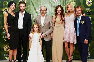 «Батько не залишив заповіту». Син Кернеса розповів, як родина ділила спадок ексмера Харкова