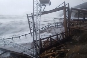 Шторм в Крыму. Слезы радости российских генералов