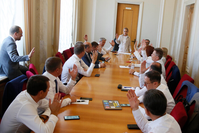 Соратник Тимошенко розповів, чи блокуватиме «Батьківщина» продаж землі великим холдингам