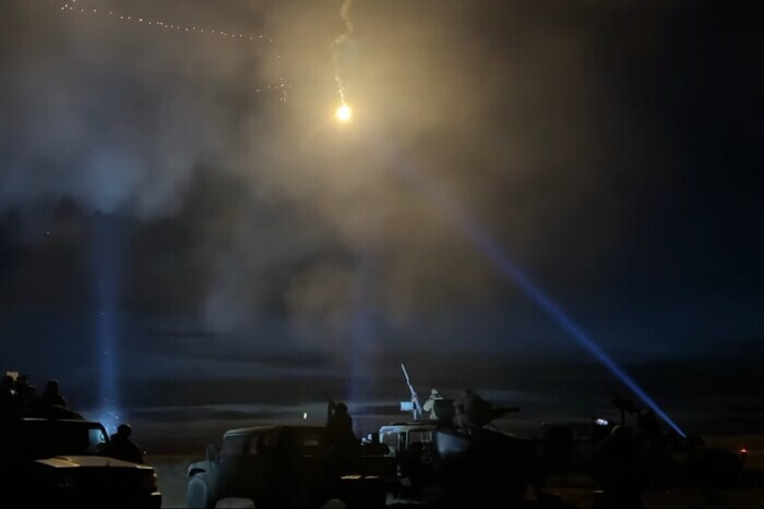 Уночі 1 грудня РФ атакувала Україну ракетами і дронами: деталі від Генштабу