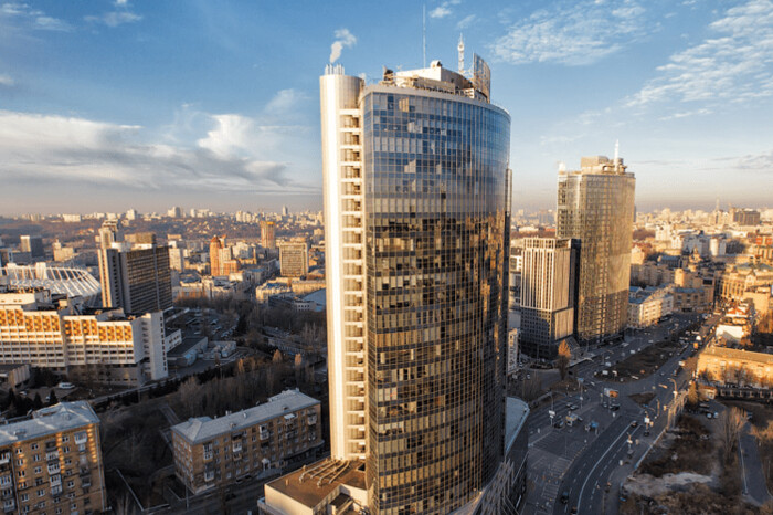 Забудовник Столар продає один з найвідоміших офісних центрів у Києві
