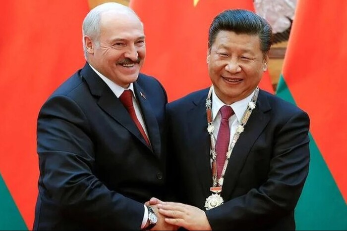 Лукашенко подався до Китаю для переговорів із Сі Цзіньпіном