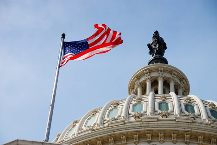 Демократи у Сенаті США представили новий законопроєкт з фінансуванням для України