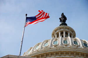Демократы в Сенате США представили новый законопроект по финансированию для Украины