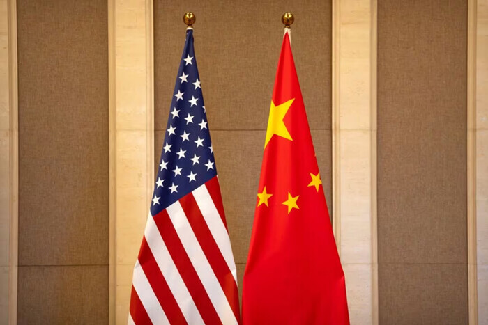 Reuters: США стремятся возобновить военные переговоры с Китаем