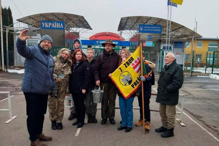 Вифлеємський вогонь миру прибув до України