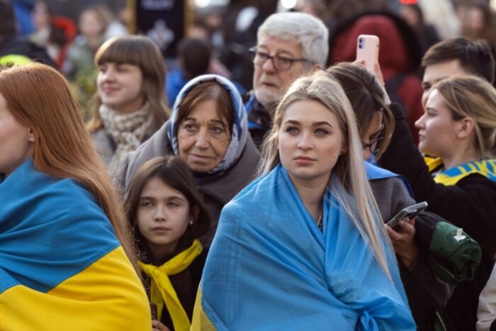 Одна з країн Європи планує суттєво зменшити фінансову допомогу біженцям з України