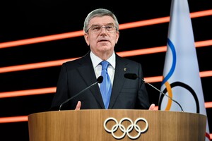 Бах узявся захищати рішення дозволити білоруським і російським спортсменам поїхати на Олімпійські ігри-2024