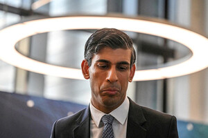 Популярность Риши Сунака среди британцев упала до рекордно низкого уровня