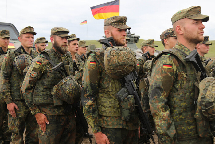 Пісторіус закликав відновити обов'язковий військовий призов у Німеччині