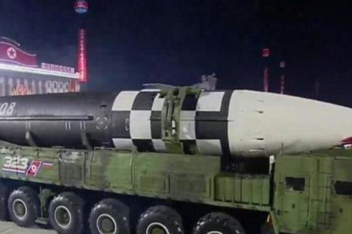 Нова ракета, запущена КНДР, могла б долетіти до США – віце-міністр оборони Японії