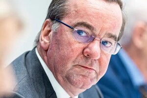 Пісторіус зазначив, що постійний контингент Бундесверу в іншій країні буде розгорнутий уперше