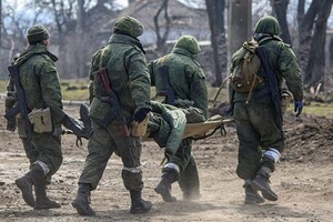 Британська розвідка повідомила, як РФ ставиться до поранених бойовиків із підрозділів «Шторм-Z»