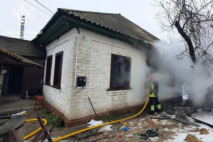 На Чернігівщині під час пожежі загинули двоє дітей з мамою
