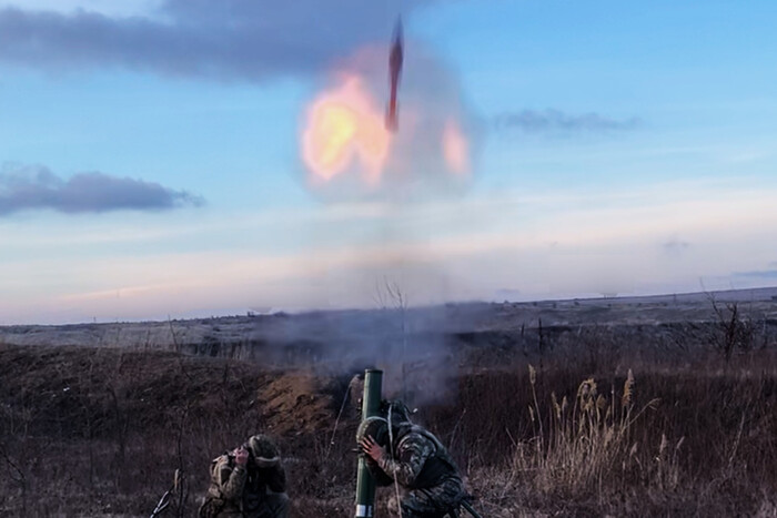 Ракетные войска ВСУ поразили четыре склада боеприпасов противника