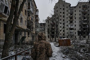 Десять років війни. Чому так мало українців готові до бойових дій?