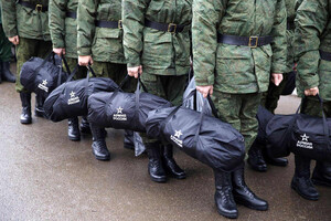 Оккупанты намерены призвать в армию украинцев 2007 года рождения