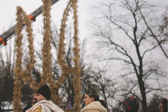 У Києві встановлено рекорд з найбільшого тризуба з дідухів (фото)