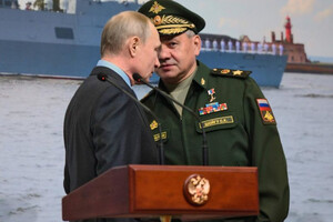 Шойгу доложил Путину об уничтожении корабля «Новочеркасск» в Крыму