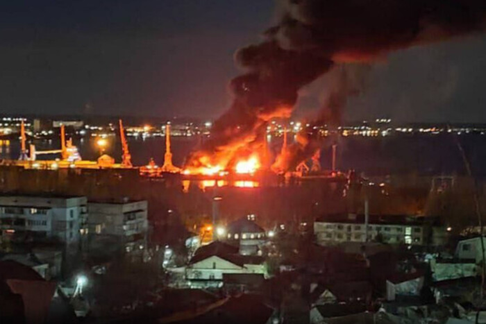 Знищення корабля РФ у Феодосії: окупанти шукають винних 