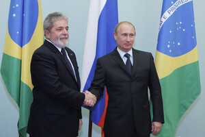 Очільник МЗС Бразилії сподівається на те, що Путіну «вдасться уникнути арешту», якщо він приїде на саміт G20