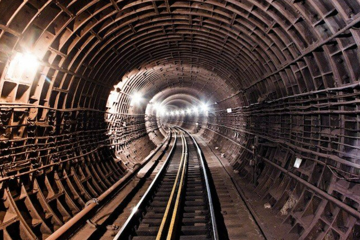 На ділянці метро між станціями «Либідська» – «Деміївська» побудують новий тунель