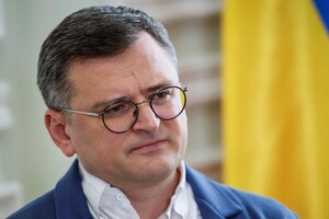 Кулеба вважає, що Київ однаково отримає допомогу від США та ЄС