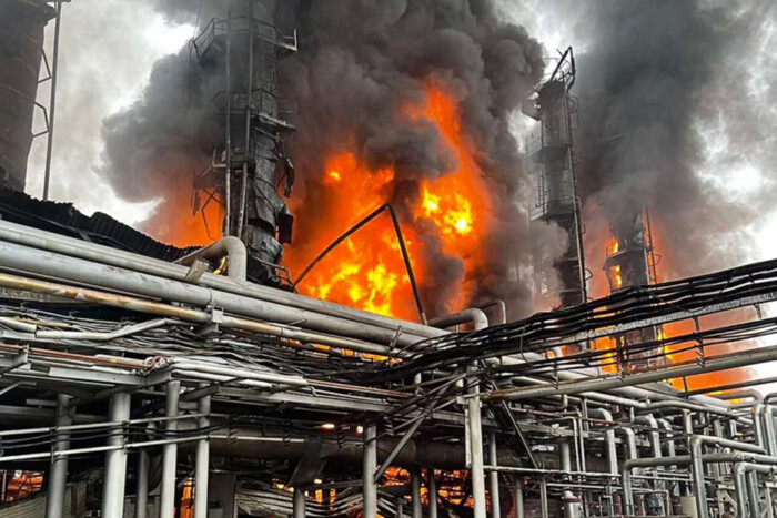 Металургійні підприємства у Росії накрила хвиля пожеж – Reuters