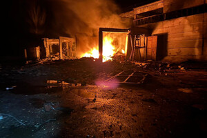 Окупанти обстріляли Покровськ: спалахнула пожежа, є постраждалі