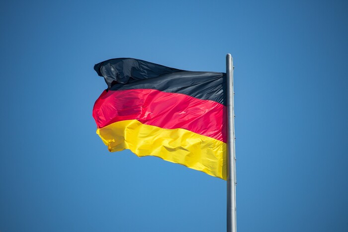 Уряд Німеччини відповів, чи буде повертати в Україну чоловіків призовного віку