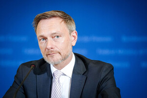 Министр финансов Германии призвал другие страны быть последовательными и помогать Украине