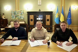 Голова Львівської ОВА пояснив стосунки з Гринкевичем, якого звинувачують у мародерстві ЗСУ