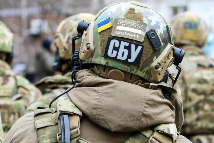 Экс-советник главы администрации Януковича переправлял за границу уклонистов