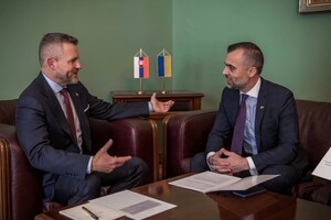 Словаччина – за мирні переговори України з Росією. Український посол пояснив, що означають ці заяви