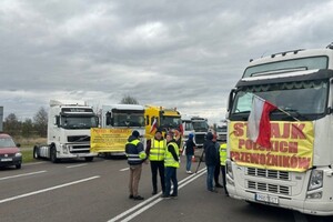 У Польщі місцева влада заборонила нову блокаду кордону