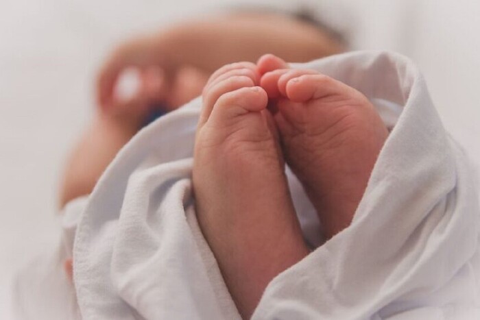 На Рівненщині жінка народила 11-ту дитину в авто на трасі 