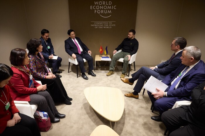 Форум у Давосі: Зеленський зустрівся з прем’єр-міністром В’єтнаму