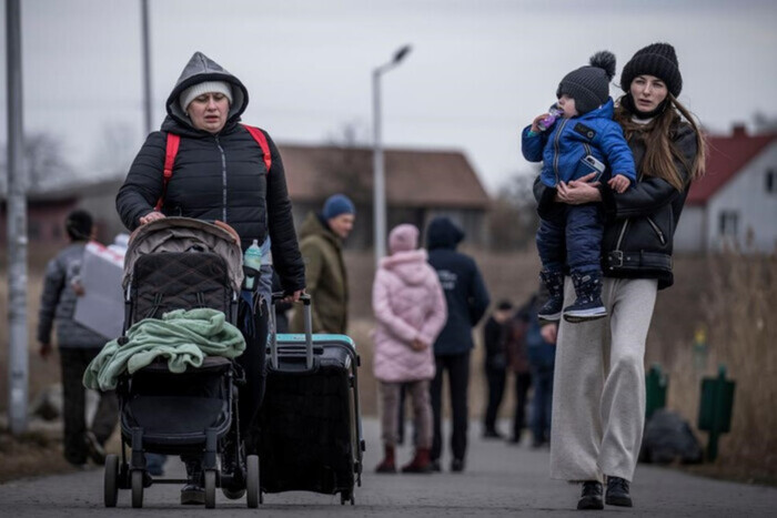 Почему украинские беженцы на самом деле возвращаются домой: исследование