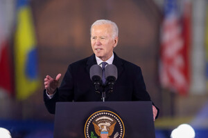 Закон, який підписав Байден, передбачає асигнування на 2024 фінансовий рік у двоетапному форматі – до 1 та 8 березня