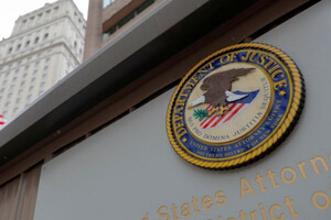 США арештували бізнесмена, який в обхід санкцій постачав у Росію напівпровідники