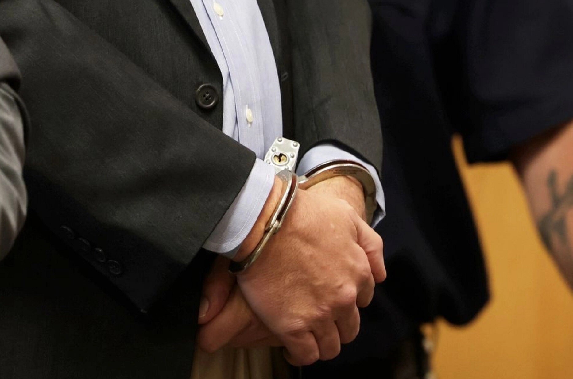 У США заарештували бізнесмена, який постачав напівпровідники до Росії