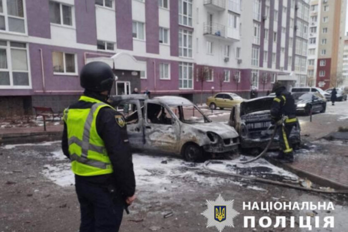 Ракетний удар по Київщині. Поліція показала наслідки атаки РФ (фото)