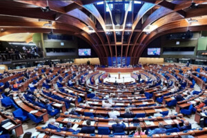 Резолюція ПАРЄ щодо викрадених українських дітей, Шевченко очолив УАФ. Головне за 25 січня