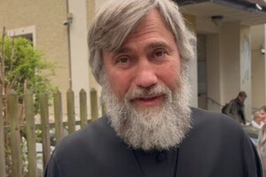 Архімандрит Кирило Говорун б’є на сполох: Новинський веде в США шкідливу для України ІПСО