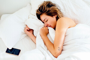 Жінки більше потребують здорового сну, ніж чоловіки? Відповідь вчених
